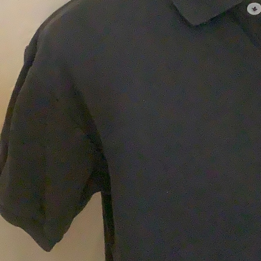 Ladies golf shirt - Picture 2 of 3
